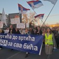 Šetnja solidarnosti: "Upali svetlo, mračno je" spaja Srem i Novi Sad (foto/video)