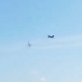 Ruski borbeni avion raspalio rakete, usledio je šok: Oborio je drugi ruski avion!? (video)