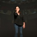 Nela Mihailović poručila na konferenciji povodom imenovanja Bokana poručila „Vidimo se na Vidovdan“, usledili povici: „Pumpaj!“…