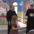 Donirali pedeset rančeva i školski pribor za školarce: Pomoć socijalno ugroženim porodicama (foto)