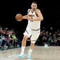 Jokić izabran u idealnu petorku NBA lige, Srbin obara rekorde