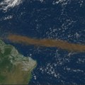 Džinovska mrlja između Afrike i Amerike koja se vidi iz svemira - dugačka 8.850 km i teška 37,5 miliona tona - nije zagađenje…