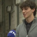 Student o prikupljanju potpisa za listu: Hronična nedostupnost notara usporila proces, ali građani bili spremni da čekaju ceo…