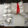 Uhapšen Novosađanin, pronađeno mu 3,7 kilograma narkotika