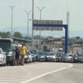 Gužva na granicama – automobili na Gradini čekaju i dva sata da izađu