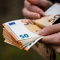 Hrvatski prosek 1.156 evra, medijalna plata skoro 1.000