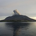 Indonezija: Erupcija vulkana Ruang, nivo uzbune podignut na najviši nivo