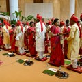 Najbogatiji čovek Azije predvodio ceremeniju kolektivnog venčanja siromašnih parova