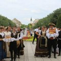 Hleb, kruh ili kruv - simbol nade i zajedništva: U Somboru obeležena tradicionalna žetelačka svečanost - "Dužionica"