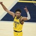 Indijana dotukla Njujork za finale NBA lige VIDEO