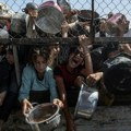 Masakr u koloni za humanitarnu pomoć