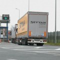 AMSS: Putnička vozila i autobusi za izlaz na Preševu čekaju 20 minuta, na ostalim prelazima bez dužih zadržavanja