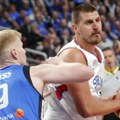 Zavirite u svlačionice Orlova posle meča (video)