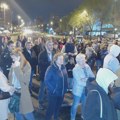 Roditelji blokirali raskrsnicu na Novom Beogradu: Protest zbog v.d. direktorke OŠ „Mladost“