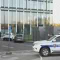 Filmsko hapšenje u Beogradu: Pali članovi ozloglašenog klana dok su uzimali novac od iznude, policija im stavila lisice u…
