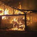 Poljoprivredniku aleksandru izgorelo domaćinstvo Detalji požara u selu kod Kraljeva: Sa majkom spasavao životinje, 20.000…