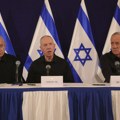 Kraj izraelske ratne vlade! Netanjahu raspustio ratni kabinet nakon sukoba u koaliciji, u Izrael stiže savetnik Bajdena