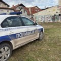 Građane naselja Durlan u Nišu uznemirio jak miris: Nepoznata tečnost curi iz odvoda, policija na terenu!