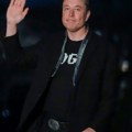 Musk kaže da je “masovni sajber napad” razlog za pad platforme X