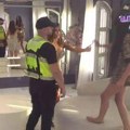 Obezbeđenje morao da reaguje! Učesnica "Elite" bežala po kući od Ene Čolić, a sve zbog njega!