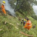 U padu helikoptera u Indiji stradalo sedam osoba uključujući dete