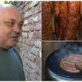 (Foto) banatski mesari ne štede na jednom sastojku za kobasice Željko iz Kikinde pravi ih belolučene, a sin mu osmislio…