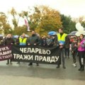 Održan protest u Čelarevu: Građani se okupili u čast žrtava pada nadstrešnice u Novom Sadu