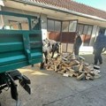Eparhija bačka pomogla ogrevom trinaest porodica iz Kule