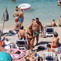 Incident na plaži u Hrvatskoj Sarajlijama govorio "balije" i "Sarajevo je Teheran": Platiće debelu kaznu