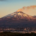 Aerodrom u Kataniji ponovo otvoren za letove: Vlasti smanjile nivo upozorenja zbog erupcije Etne