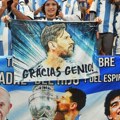 Papa Franja naljutio argentinske ljubitelje fudbala: Maradona bio jadničak, propao kao čovek