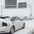 Važno upozorenje za vozače: Očekuje se ledena kiša, ove tri stvari obavezne