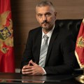 Novi potresi na crnogorskoj političkoj sceni: Vlada smenila direktora policije na telefonskoj sednici