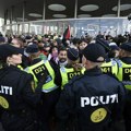 Demonstranti se sukobili sa policijom ispred Malme arene