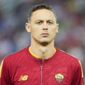 Bez fasade i ograde: U ovoj trošnoj kući odrastao je Nemanja Matić