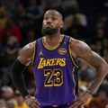 Lebron ispisao istoriju i opet pokrenuo čuvenu debatu - Džordan ili Džejms?