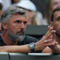 Ne pomaže ni Goran Ivanišević: Cicipas se raspao protiv klinca, pada sve niže i niže!