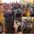 Gogi Sekulić fanovi doneli gaćice na nastup! Omladina u transu, ovakav provod još nisu doživeli (video)