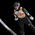 Japanac potvrdio dominaciju: Kobajaši pobedio u ski skokovima u Engelbergu i prekinuo niz od pet trijumfa Domena Prevca