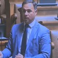 O Bujanovcu danas i u Skupštini: U Beogradu mašete zastavama dok rasprodajete Srbiju