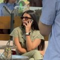Paparaco! Uhvatili smo suprugu Slobe Vasića: Evo šta Lela radi u jeku priča o razvodu