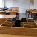 Potpuna zabrana mobilnih telefona u školama? Novi predlog zakona donosi velike promene
