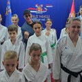 Gradonačelnik Pavlović ugostio holivudsku zvezdu: Van Dama prijatno iznenadili mladi karatisti