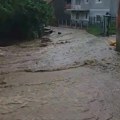 Meštani Suvog Dola dobijaju pomoć za sanaciju štete od poplava