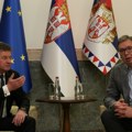 Predsednik Vučić sutra sa Lajčakom u Beogradu