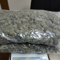 Uhapšen još jedan diler u Sremskoj Mitrovici: Kod njega pronađen kilogram marihuane!