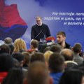 Vučić u Kikindi: U Srbiji neće biti revolucije; Srbi sa KiM da izađu na izbore i glasaju za Srpsku listu