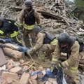 (Video) Noć užasa: Najmanje 12 poginulih, među njima i deca u jednom od najvećih ruskih vazdušnih napada na Ukrajini