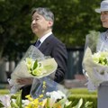 U susret obeležavanju 80. Godišnjice završetka Drugog svetskog rata: Japanski carski par odao počast žrtvama atomske bombe u…