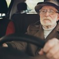 Ovo je prva država koja je postavila starosnu granicu za vozače Zbog odluke da ljudi sa 80 godina više ne mogu da voze…
